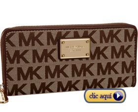 Qué regalar a una mujer en navidad: Bolsos Michael Kors monedero