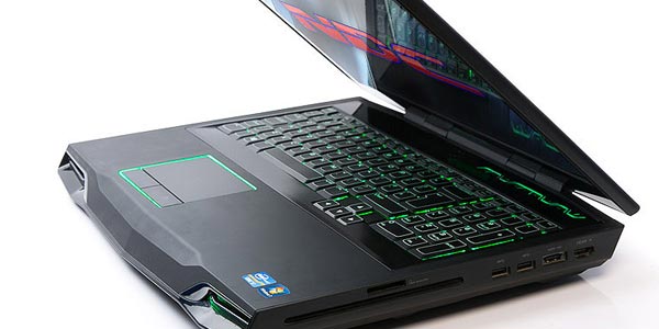 Alienware 17 análisis: Puertos