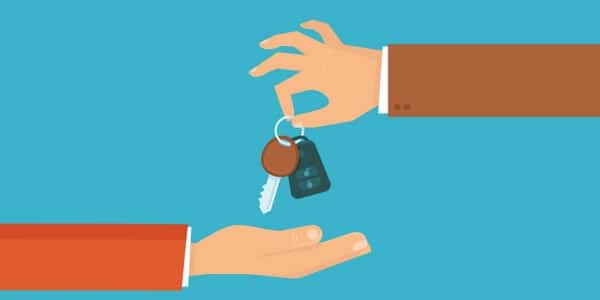 Alquilar un carro con tarjeta de débito: Probablemente pagarás un depósito