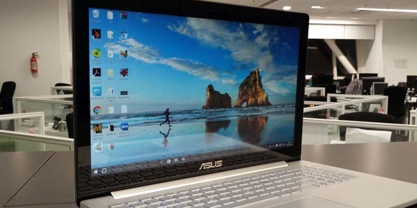 Asus ZenBook Pro UX50: Pantalla