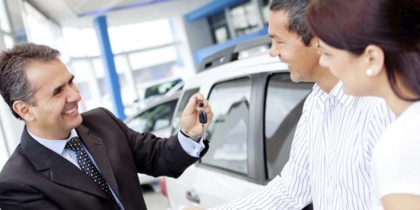 Como conseguir el mejor precio en un dealer de autos debes ser paciente