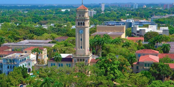 Universidad de Puerto Rico universidades para latinos