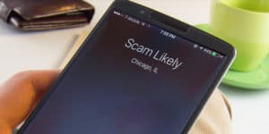 ¿Qué es "Scam Likely" y por qué te están llamando tanto? 📱